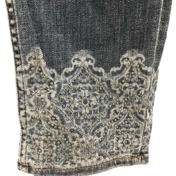 White House Black Marker everyday soft embellished jean - Picture 2 of 3